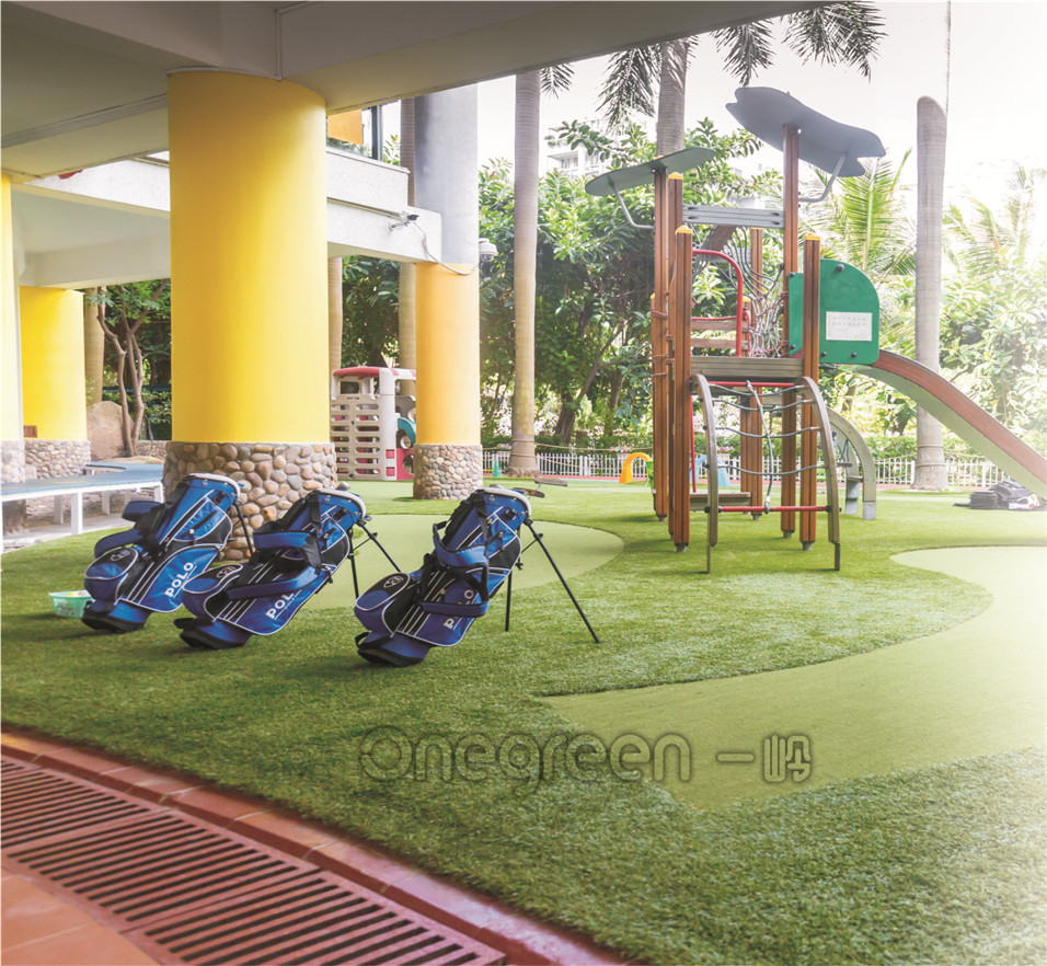 Mini golf at Mingquan Kindergarten in Shenzhen, Guangdong Province
